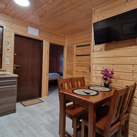 Sowia Polana W Bobolinie Lodge *
