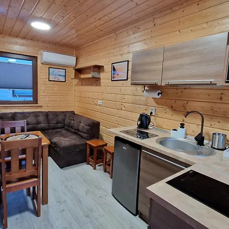 Sowia Polana W Bobolinie Lodge *