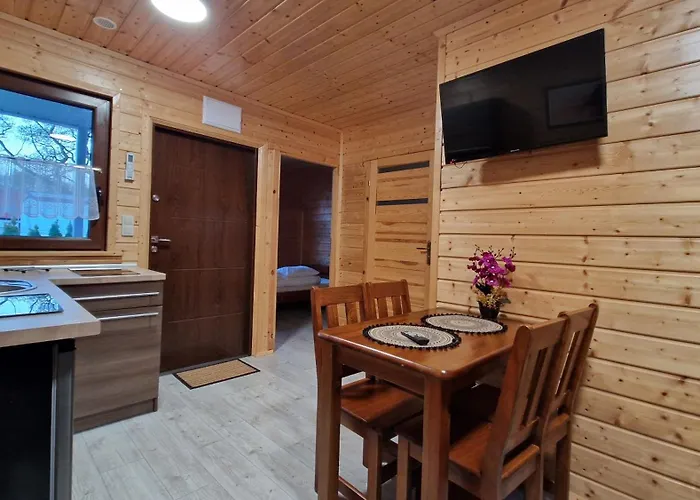 Sowia Polana W Bobolinie Lodge *